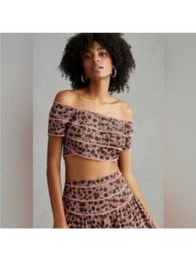 New Anthropologie Embroidered Ruffle Top Feminine Coquette Vacation Neutral